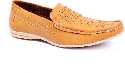 50% OFF on Foot n Style FS257 Loafers