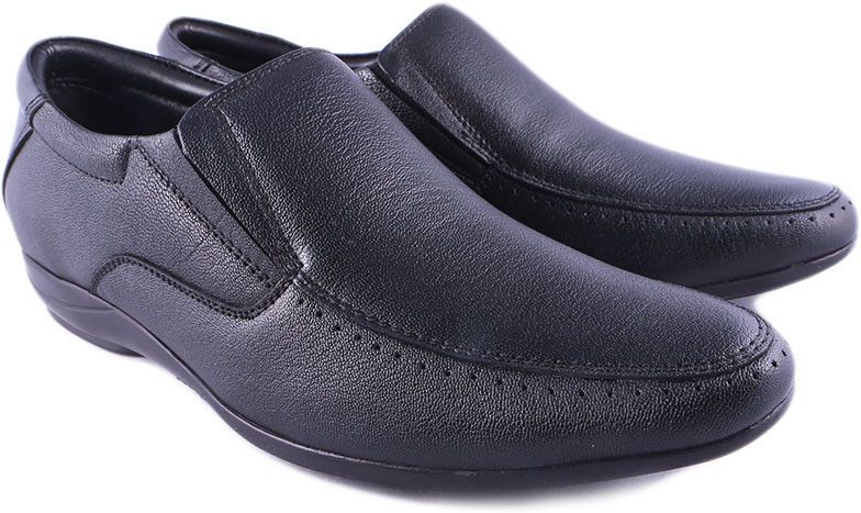 20% OFF on Balujas Grouesend Slip On Shoes 20% OFF on Balujas Grouesend Slip On Shoes