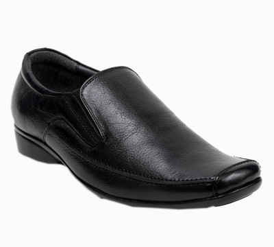 50% OFF on BRAVO Black Slip On Shoes
