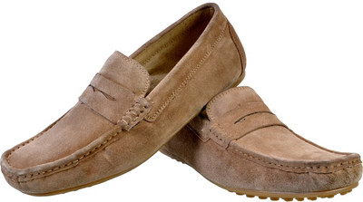 48% OFF on Hirel's Beige Loafers 48% OFF on Hirel's Beige Loafers
