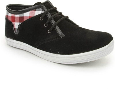 55% OFF on Bacca Bucci Black Casuals 55% OFF on Bacca Bucci Black Casuals