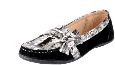 49% OFF on Shoestopper Black Loafers 49% OFF on Shoestopper Black Loafers