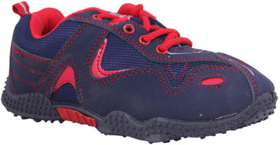 5% OFF on Guys & Dolls Aviator Walking Shoes