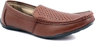 50% OFF on LeCobbs LC-034 Loafers