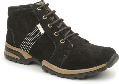 61% OFF on Bacca Bucci Black Outdoors Shoes