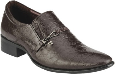 50% OFF on Delize 3152B-Brown Slip On 50% OFF on Delize 3152B-Brown Slip On