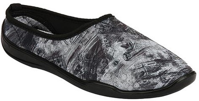 40% OFF on Yepme Loafers 40% OFF on Yepme Loafers