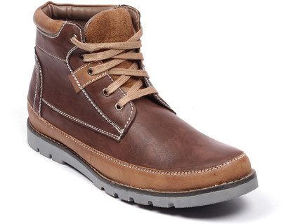 60% OFF on Harry Hill Greene Boots