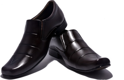 64% OFF on Sir Corbett Sanco Slip On Shoes