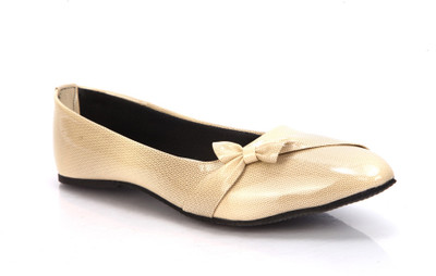 46% OFF on Laila Collections Women Bellies 46% OFF on Laila Collections Women Bellies