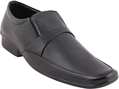 20% OFF on Yepme Slip On 20% OFF on Yepme Slip On