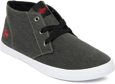 50% OFF on Roadster Premium Casual Shoes 50% OFF on Roadster Premium Casual Shoes