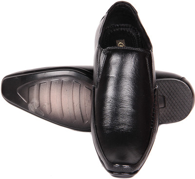55% OFF on Kohinoor Modish Black Slip On Shoes 55% OFF on Kohinoor Modish Black Slip On Shoes