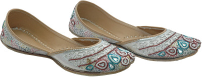 45% OFF on Marwar Multicolor Jutis