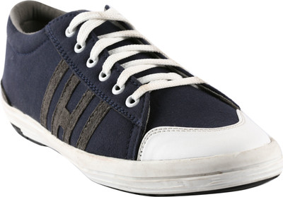 66% OFF on Bacca Bucci Blue Canvas Shoes 66% OFF on Bacca Bucci Blue Canvas Shoes