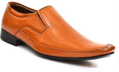50% OFF on Zoot24 Huzen Slip On