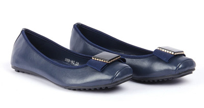 Silver Tulip Flat Bellies