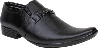37% OFF on Histeria Victor Busines Slip On Shoes 37% OFF on Histeria Victor Busines Slip On Shoes