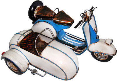 5% OFF on E-Studio Vintage Scooter Model Showpiece - 23 cm 5% OFF on E-Studio Vintage Scooter Model Showpiece - 23 cm