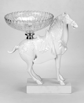 31% OFF on Importwala.com Horse Small Showpiece - 42 cm