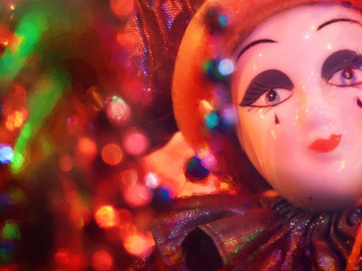 35% OFF on Canvaslane Digital Painting S11 Showpiece - 59.69 cm 35% OFF on Canvaslane Digital Painting S11 Showpiece - 59.69 cm