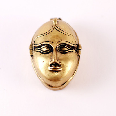 27% OFF on Wink Showpiece - 7 cm 27% OFF on Wink Showpiece - 7 cm