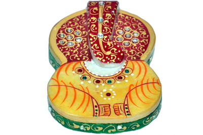 64% OFF on Vaah Lord Ganesha Showpiece - 2.25 cm