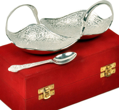 25% OFF on Jaipur Raga Brass Decorative Platter Silver 25% OFF on Jaipur Raga Brass Decorative Platter Silver
