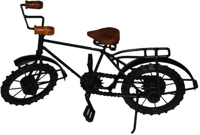 30% OFF on Pindia Showpiece - 20.3 cm 30% OFF on Pindia Showpiece - 20.3 cm