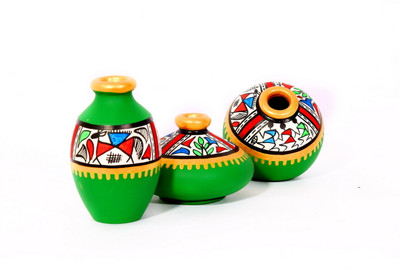 20% OFF on Indikala Green Terracotta Warli Handpainted Miniature Pots : Set Of 3 Showpiece - 10.4 cm 20% OFF on Indikala Green Terracotta Warli Handpainted Miniature Pots : Set Of 3 Showpiece - 10.4 cm
