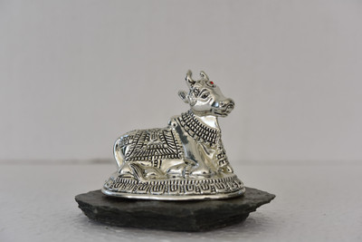 22% OFF on Chaandi Nandi Showpiece - 9 cm 22% OFF on Chaandi Nandi Showpiece - 9 cm