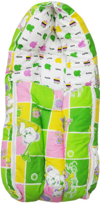 4% OFF on Wonderkids Baby Apple Print Sleeping Bag 4% OFF on Wonderkids Baby Apple Print Sleeping Bag