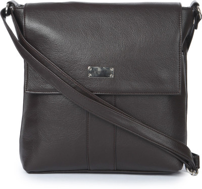 30% OFF on Kaartik24 Girls Casual Black PU Sling Bag 30% OFF on Kaartik24 Girls Casual Black PU Sling Bag