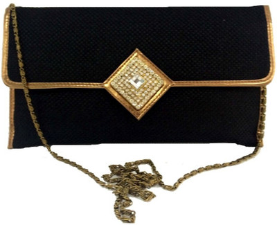 16% OFF on Craftstages Women Casual Black Jute Sling Bag 16% OFF on Craftstages Women Casual Black Jute Sling Bag