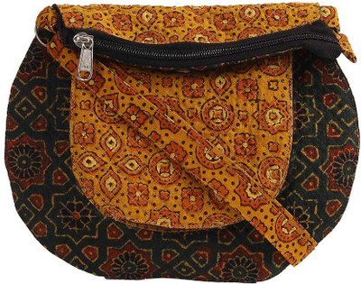 Ethnicshack Women Casual Green Cotton Sling Bag