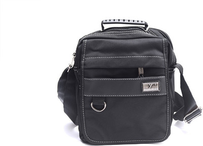 33% OFF on Visionz Boys, Girls Black Rexine Sling Bag 33% OFF on Visionz Boys, Girls Black Rexine Sling Bag
