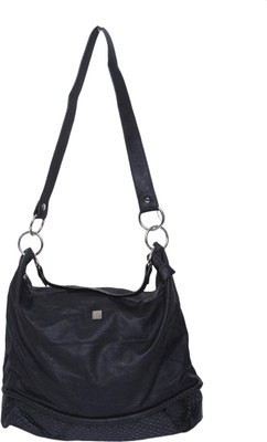 30% OFF on Thegudlook Women Casual Black Leatherette Sling Bag 30% OFF on Thegudlook Women Casual Black Leatherette Sling Bag