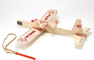 Guillow's Balsa Catapult Sling Glider Model With Piggyback Shuttle (Multicolor)
