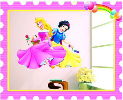 33% OFF on Pindia Snow White With Flowers Wall Sticker 33% OFF on Pindia Snow White With Flowers Wall Sticker