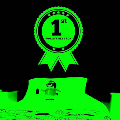 62% OFF on DeStudio Son Win 1St Glow In Dark Wall Sticker