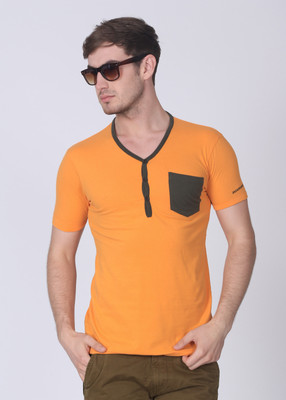 50% OFF on Breakbounce Solid Men's Henley T-Shirt 50% OFF on Breakbounce Solid Men's Henley T-Shirt