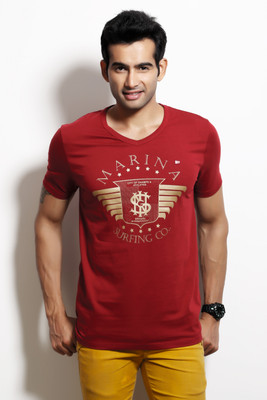 Design Classics Printed Men's V-neck T-Shirt