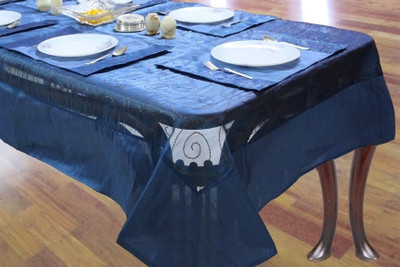 12% OFF on Dekor World Abstract 8 Seater Table Cover