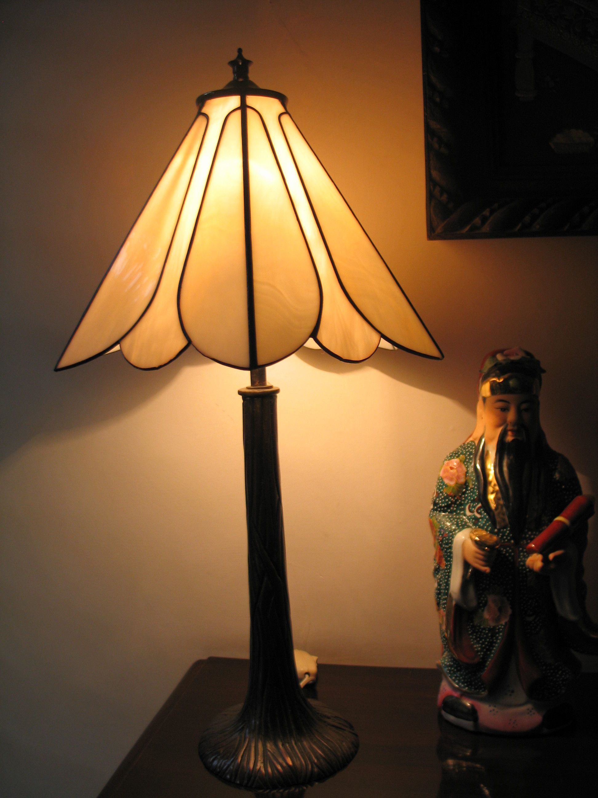 20% OFF on Humare Sapne Sea Cone Tiffany Table Lamp