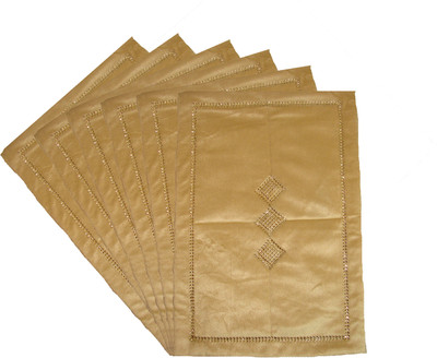 54% OFF on Home Shine Beige Velvet Table Linen Set 54% OFF on Home Shine Beige Velvet Table Linen Set