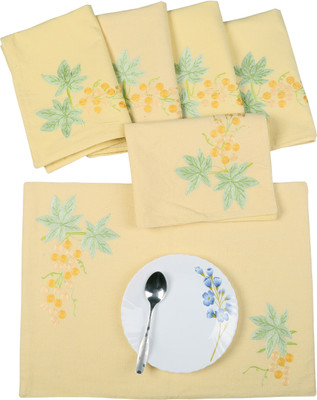 38% OFF on Rajrang Rectangular Pack of 6 Table Placemat 38% OFF on Rajrang Rectangular Pack of 6 Table Placemat