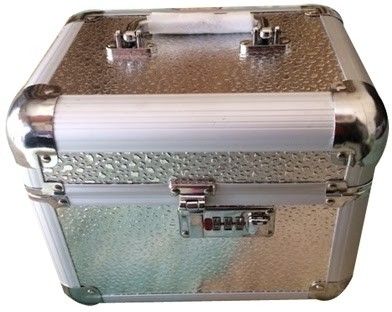 50% OFF on Platinum Cosmetic Box with Lock Makeup and Jewellery Vanity Case Silver