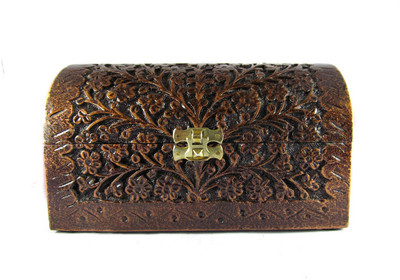 33% OFF on Pindia Beautiful Antique Design Wooden Chest Shaped Jewellery Vanity Case Brown, Gold