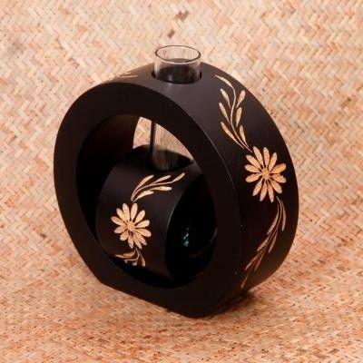 10% OFF on Tokenz Flowery Round Bud Wooden Vase
