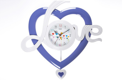 31% OFF on Smile2u Retailers Love Pendulam Collage Analog Wall Clock Purple 31% OFF on Smile2u Retailers Love Pendulam Collage Analog Wall Clock Purple